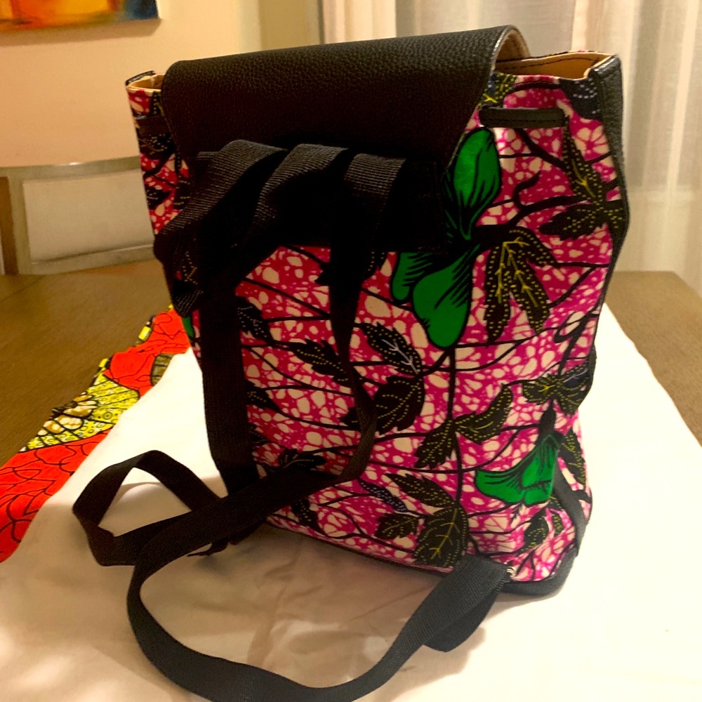 Backpack - Picture 2 of 2